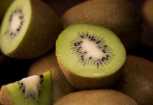 Kiwis