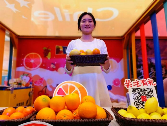 fruta chilena china
