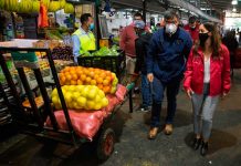 Ministra de Agricultura visita La Vega central para monitorear precios de productos esenciales