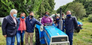 Mujeres Rurales de la provincia de Llanquihue reciben maquinaria agrícola para potenciar sus labores productivas