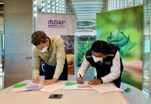 Indap Biobío y CMPC firman convenio para fortalecer el desarrollo productivo de la agricultura campesina