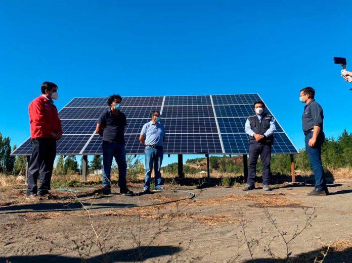 Autoridades del Agro valoraron el trabajo realizado por la agricultura familiar campesina de San Rosendo. RIEGO FOTOVOLTAICO