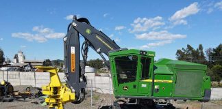 Feller Buncher 959M: el potente John Deere que llega a la industria forestal chilena