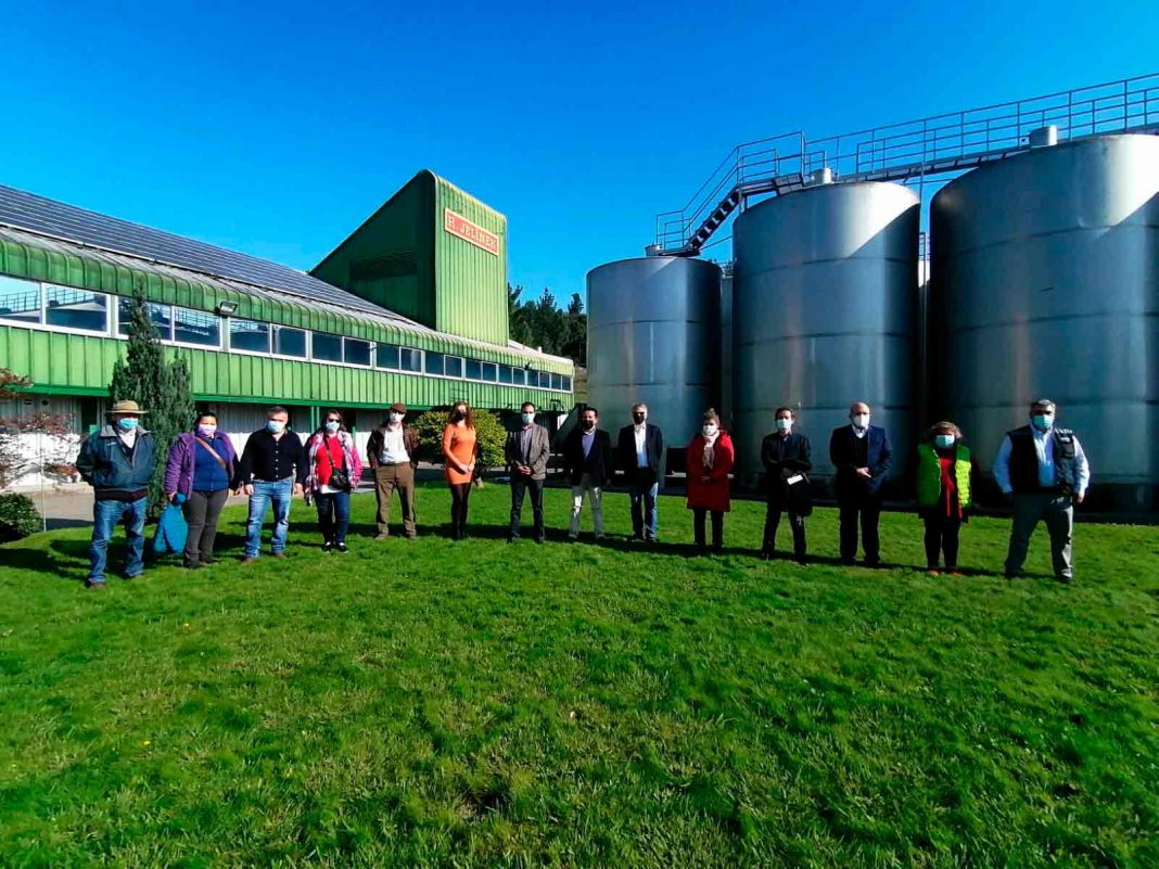 Ministerio de Agricultura y Municipalidad de Quillón organizan seminario sobre producción de pera summer bartlett para la zona centro sur de Chile