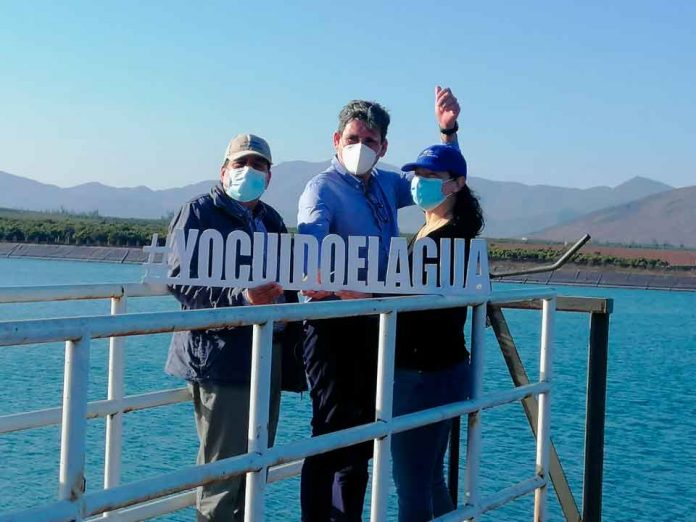 Subsecretario de Agricultura y canalistas del embalse Recoleta destacan aporte de tranque Santa Julieta