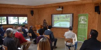 Centro Ceres y autoridades regionales analizan acciones conjuntas para una agricultura sostenible