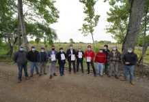 Ministerio de Agricultura y vecinos firman convenio para rehabilitación de tranque en San Carlos