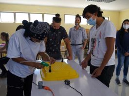 Vecinos y estudiantes de San Pedro de Atacama recibieron clase magistral de permacultura