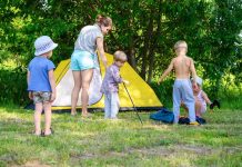 DISFRUTA UN DÍA DE CAMPING carpas doite
