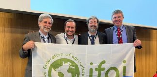 Asociación de Periodistas y Comunicadores Agroalimentarios de Chile e IFAJ
