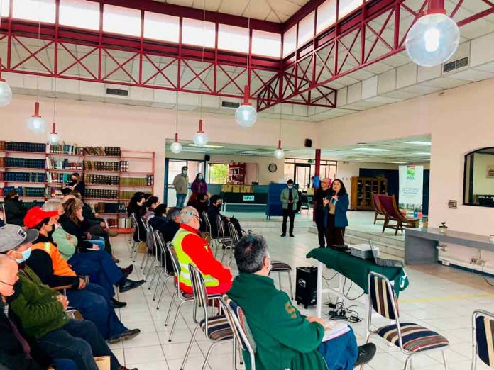 INIA comienza a vincularse con pequeña agricultura de La Pintana
