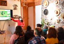 Agricultores de Llay Llay, Olmué y Catemu se capacitan en uso de bandas florales como manejo sustentable de plagas