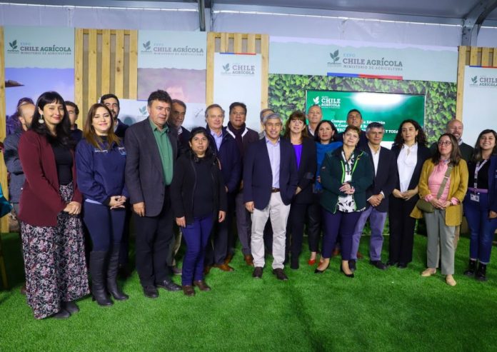 Importante anuncio para combatir la brecha digital en el mundo rural marca inauguración de la Expo Chile Agrícola 2022