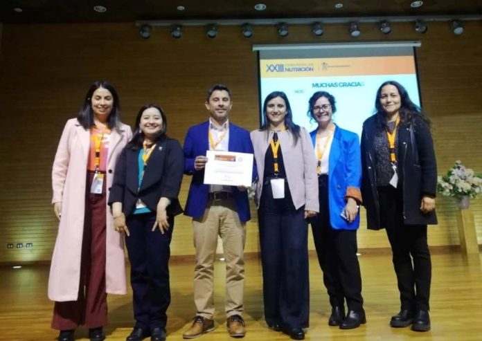 Investigadores de INIA junto a especialistas de la U. de Chile y PUC ganan premio Tetra Pak en Congreso Sochinut 2022