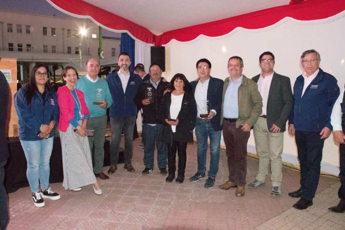 País se coronó como mejor vino en Concurso del Vino Indap
