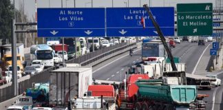 Asoex Bloqueo y cese de operaciones de puertos de San Antonio y Valparaíso deja a la industria frutícola en jaque