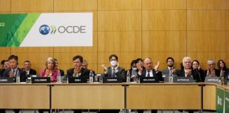 Ministro Valenzuela intervine en plenario de la OCDE y destaca trabajo de Chile en materia de soberanía y seguridad alimentaria