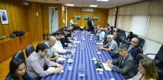 Ministro Valenzuela llama a camioneros a refrendar los acuerdos para no poner en riesgo la seguridad alimentaria