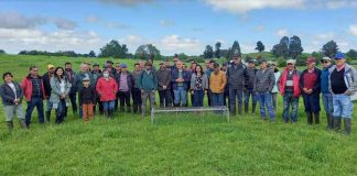 Capacitan a agricultores ante preocupación por efectos del cambio climático en la ganadería regional