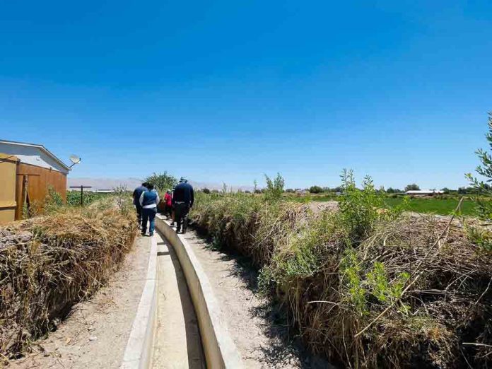 Autoridades del Agro entregan bonos de la Comisión Nacional de Riego para resguardar el Recurso Hídrico