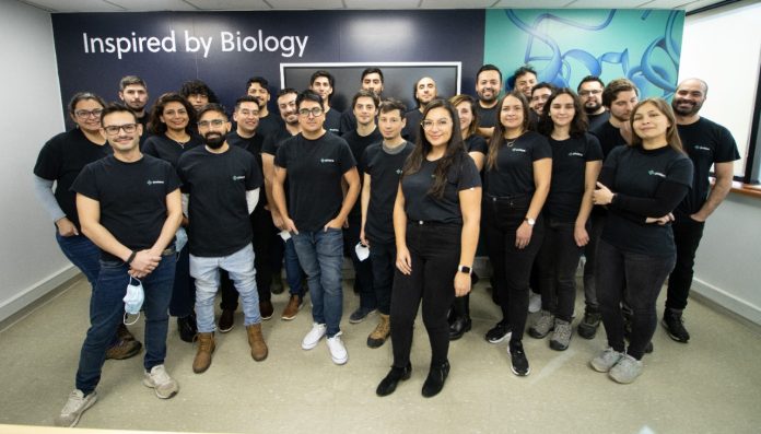 Chilenos impulsan el desarrollo de proteínas con IA para la elaboración de productos plant based