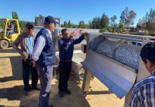 Gore Ñuble e INDAP entregan equipamiento para vinificar a empresa campesina de Ranquil 