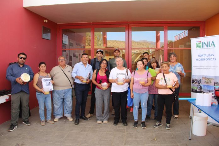 Agricultores de Canela, Monte Patria, Combarbalá y Punitaqui comienzan a aplicar estrategias de prevención de plagas dirigidas al no uso de plaguicida