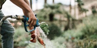 Análisis de agua ¿Cuál es su importancia en la Agricultura?. Sensor de caudal