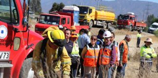 MOP y CONAF acuerdan alianza para fortalecer trabajo en incendios forestales