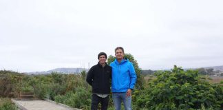 Parque Tricao dona árboles nativos al Santuario de la Naturaleza Humedal Río Maipo