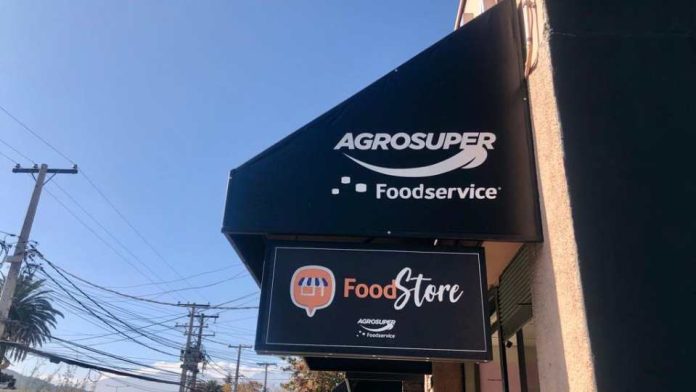 En Santiago: Agrosuper inaugura primer punto de retiro de productos para clientes de canal FoodService