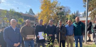 INIA La Platina firma convenio de colaboración con liceo agrícola de Buin