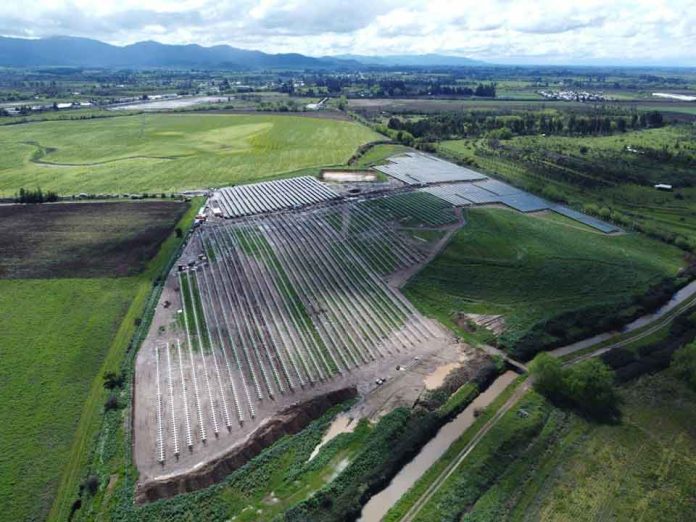 ¿Cómo lo hizo? Chile vuelve a ser el país más atractivo de la región para invertir en ERNC.