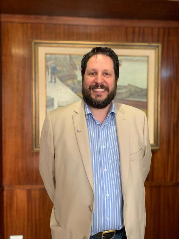 Georgios Vidalakis, virólogo, director del Citrus Clonal Protection Program (CCPP) y asesor del Banco de Germoplasma de Cítricos Chile