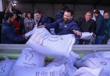 Ministerio de Agricultura se despliega para entregar bonos de riego y alimento animal a agricultores de Santa Juana  
