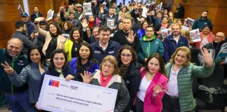 Agricultores afectados por inundaciones en Biobío comenzaron a recibir bonos de $1 hasta $5 millones 
