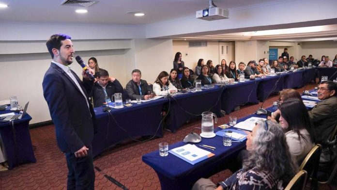 Prochile e indap lanzan programa de internacionalización de la agricultura familiar campesina e indígena
