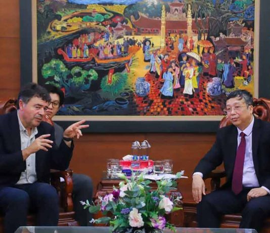 Ministerio de Agricultura avanza en itinerario para intercambio de frutas y carne con Vietnam 
