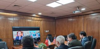 Ministro Valenzuela y Systems Approach con EEUU: "Hay un avance definitivo para que Chile exporte uva de mesa sin fumigación"