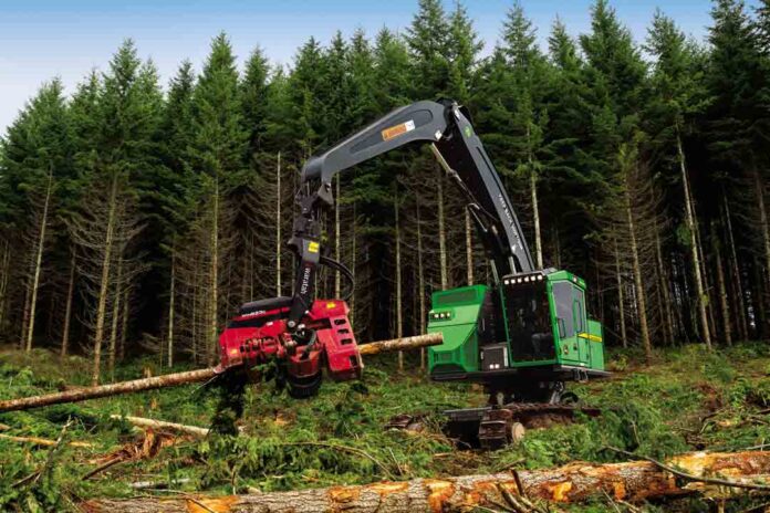 Irrumpen en el mercado forestal cosechadoras con alta tecnología y potencia