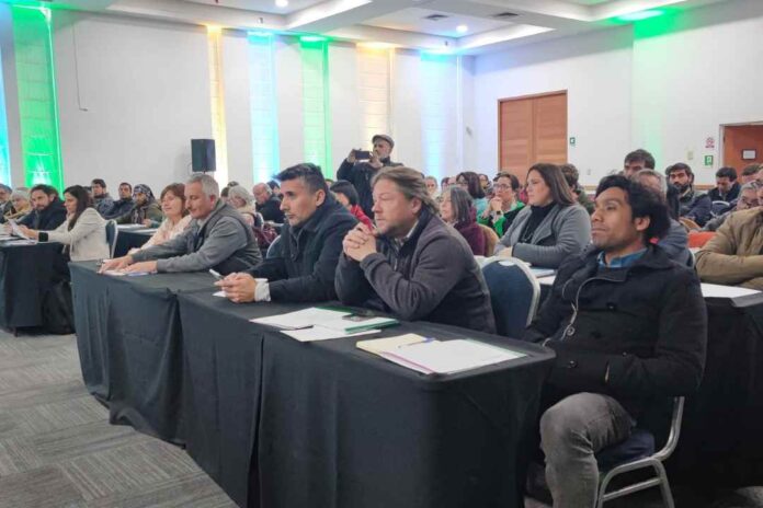 Más de un centenar de Agricultores de la Región de Valparaíso asisten a Seminario “Gestión de Cuencas y Sustentabilidad Hídrica”