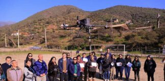 Ministerio de Agricultura capacita a agricultores de la Quinta Región en el uso de drones de alta tecnología para mejorar su actividad productiva