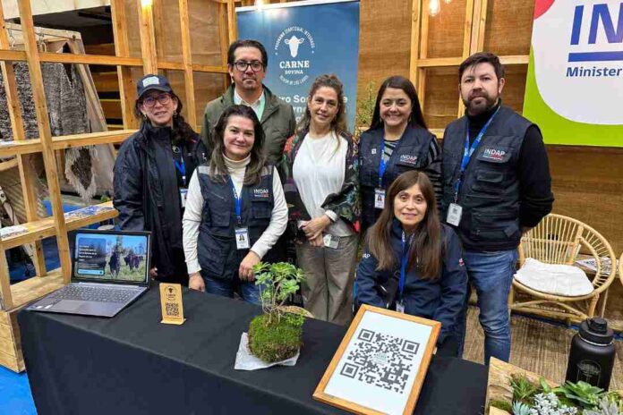 PTI de la Carne Bovina difunde su trabajo en la destacada Expo Mundo Rural Los Lagos 2024
