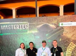 Chileno se convirtió en el mejor técnico de maquinaria agrícola de Hispanoamérica
