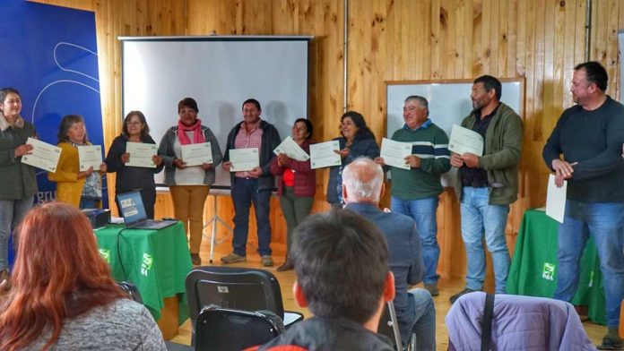 INIA Educa certificó a productores de Chiloé en inocuidad en la elaboración de queso artesanal