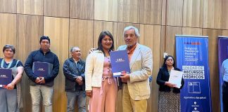 Comisión Nacional de Riego entrega bonos de riego en beneficio de 33 familias campesinas de la provincia de Malleco