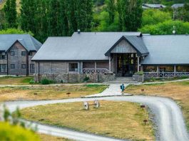 Las Torres Patagonia es nominada nuevamente a los premios Travel+Leisure 2025