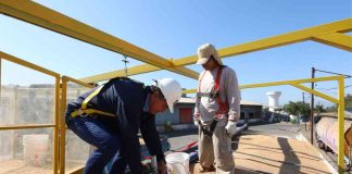 Ministro Valenzuela constata en terreno funcionamiento del reglamento especial del trigo en el marco de la Ley de Muestra y Contramuestra