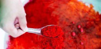 Experta analiza prohibición del colorante Rojo N°3 en alimentos en EE.UU y sus posibles repercusiones en Chile