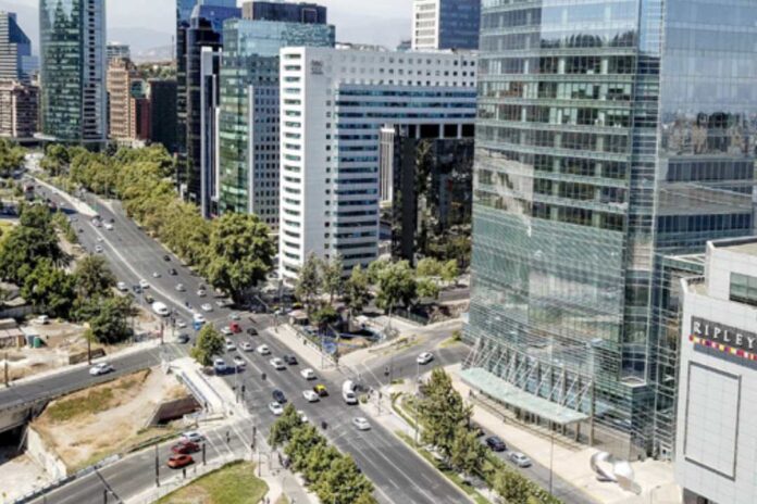 Impulsado por el sector frutícola y alimentos: Imacec de marzo creció en 3,8%